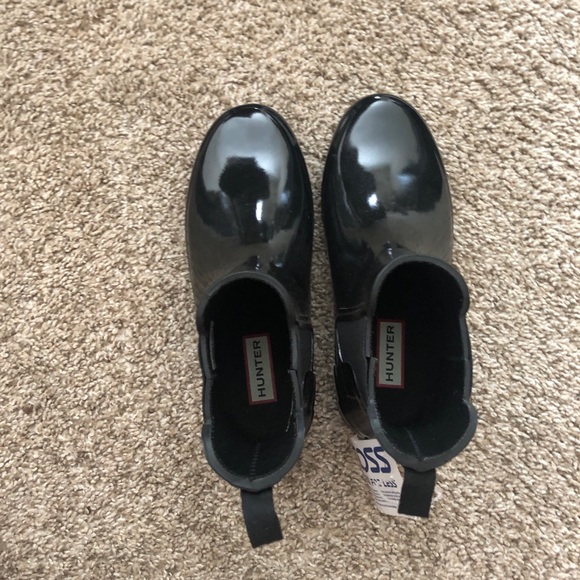 Hunter Refined Chelsea Boots Gloss Wellington - Picture 3 of 4